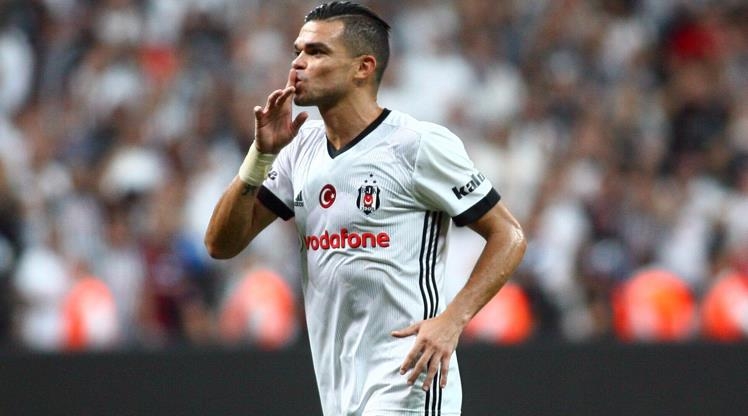 Beşiktaş'ta sezon boyunca 32 oyuncu süre aldı! Peki bu oyuncular kaç dakika oynadılar? - Görsel 29