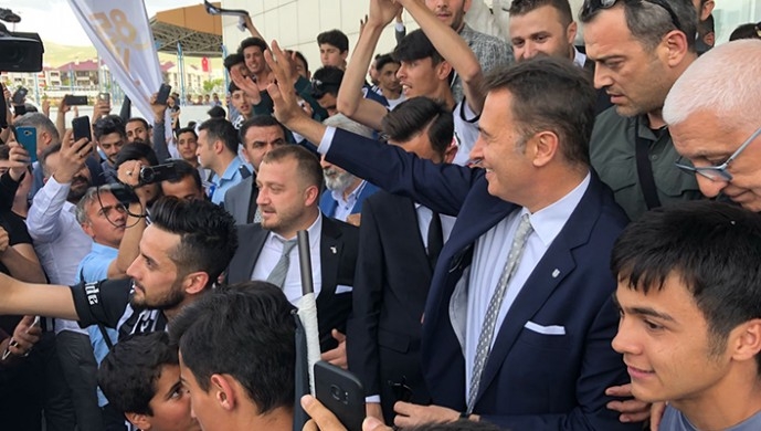 Fikret Orman Van'a gitti! İşte Van'dan kareler... - Görsel 1