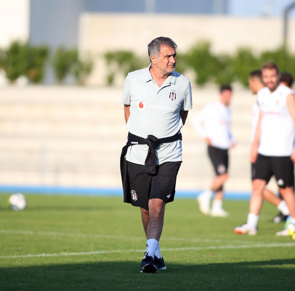 Beşiktaş'ın akşam antrenmanından görüntüler - Görsel 11