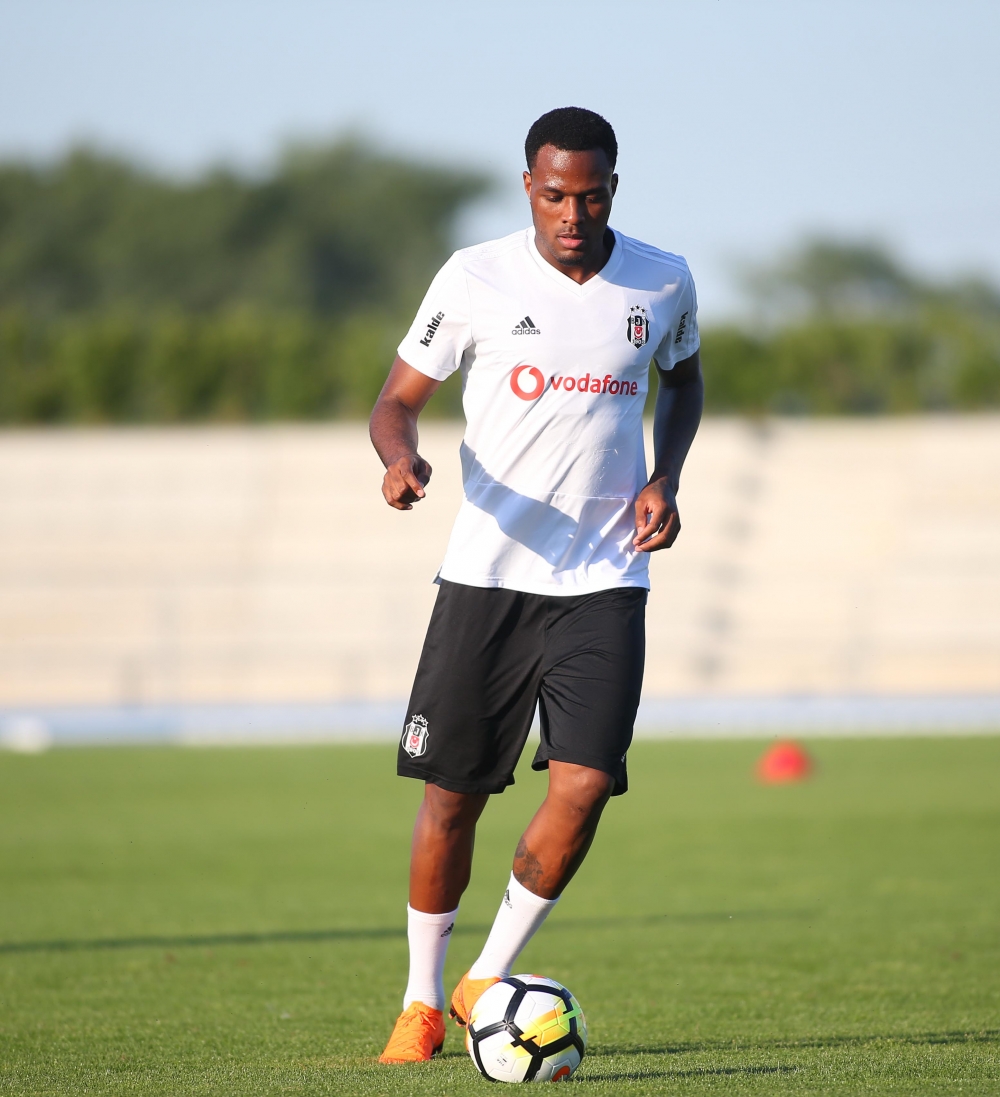 Beşiktaş'ın akşam antrenmanından görüntüler - Görsel 12