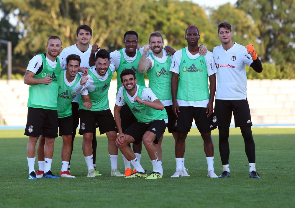 Beşiktaş'ın akşam antrenmanından görüntüler - Görsel 18