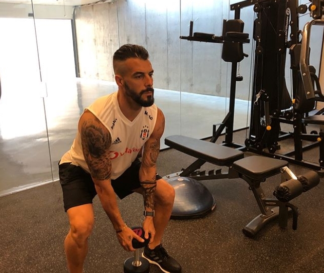 Alvaro Negredo bireysel çalışmalarına devam ediyor! - Görsel 4