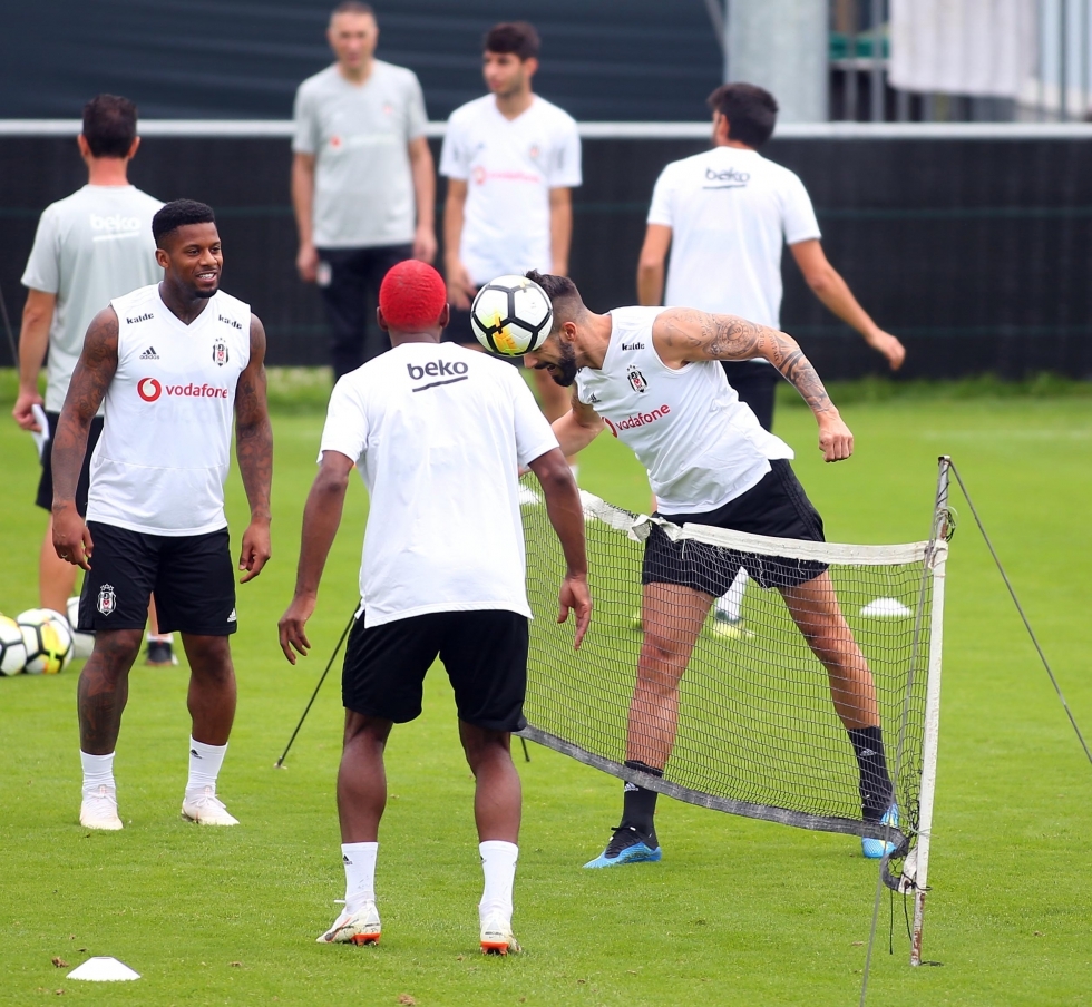 Beşiktaş antrenmanından kareler - Görsel 17