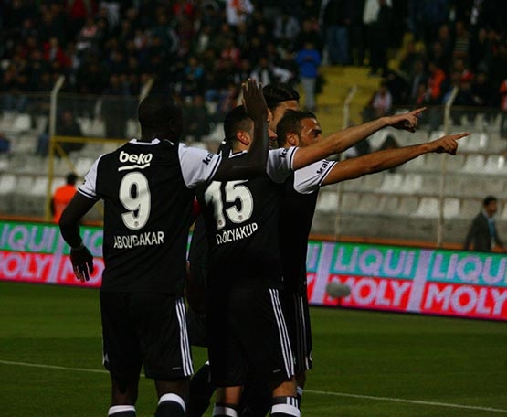 Adanaspor-Beşiktaş maçından kareler - Görsel 31