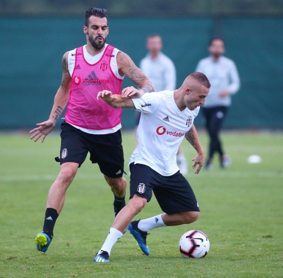 Beşiktaş antrenmanından kareler - Görsel 6