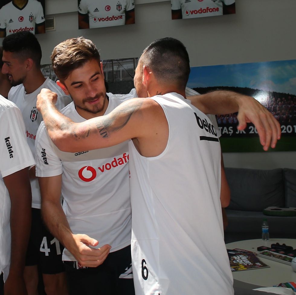 Gary Medel’in doğum günü kutlandı - Görsel 4