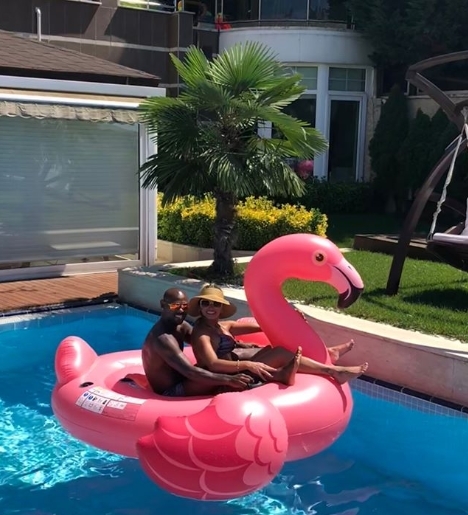 Vagner Love’ın havuz keyfi  - Görsel 3