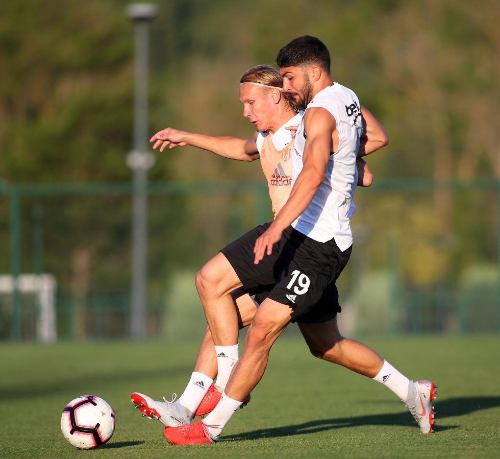 Takımda keyifler yerinde! İşte antrenmandan kareler - Görsel 10