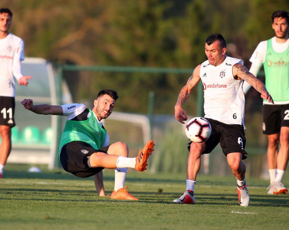 Takımda keyifler yerinde! İşte antrenmandan kareler - Görsel 17