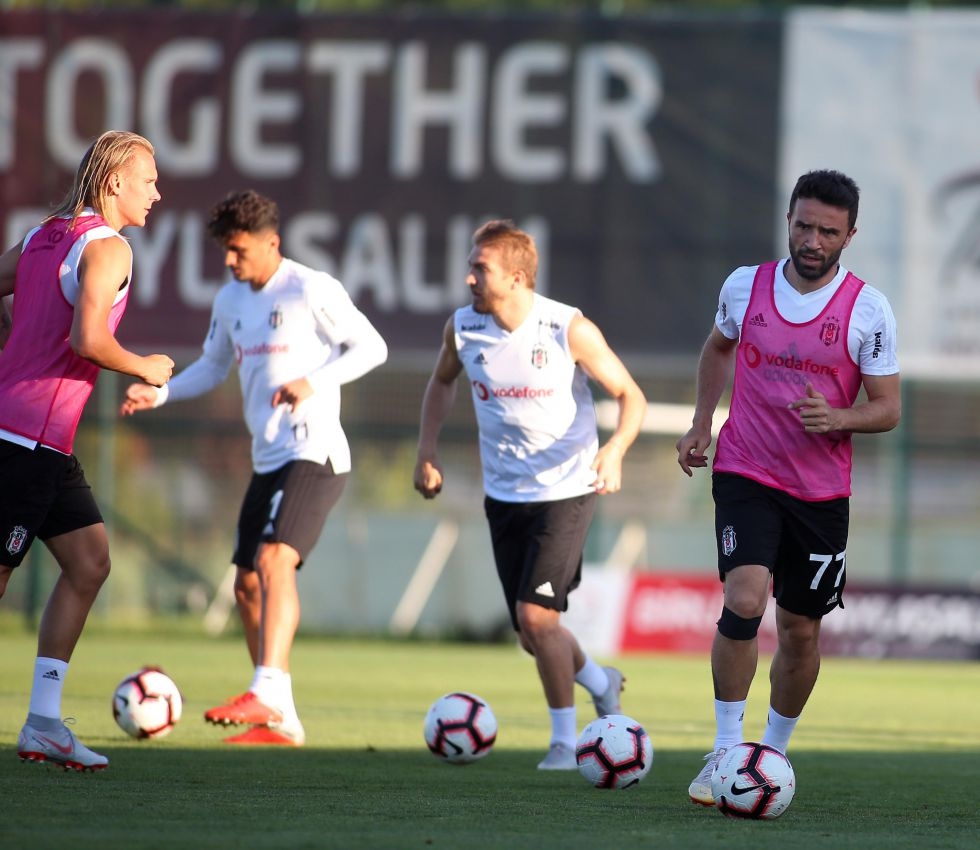 Takımda keyifler yerinde! İşte antrenmandan kareler - Görsel 7