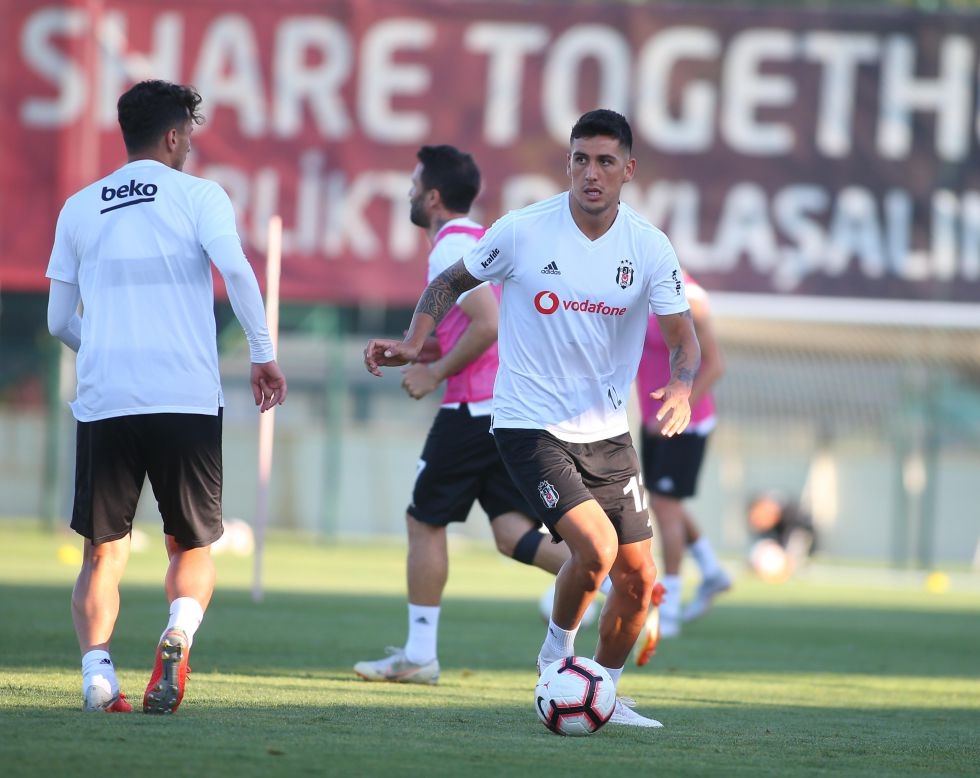 Takımda keyifler yerinde! İşte antrenmandan kareler - Görsel 9