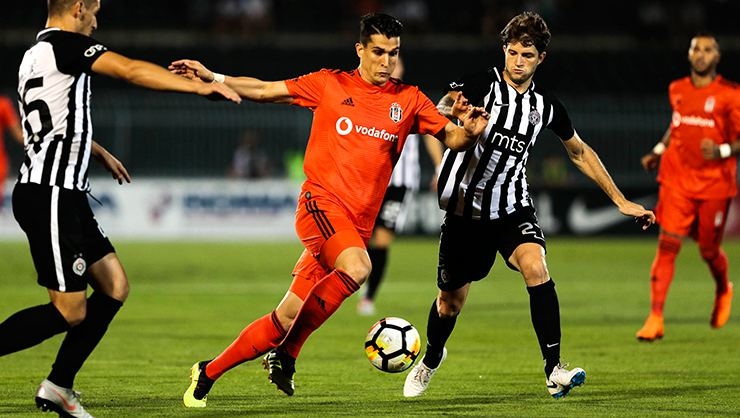 Partizan - Beşiktaş maçı hakkında yazılmış 9 köşe yazısı - Görsel 9