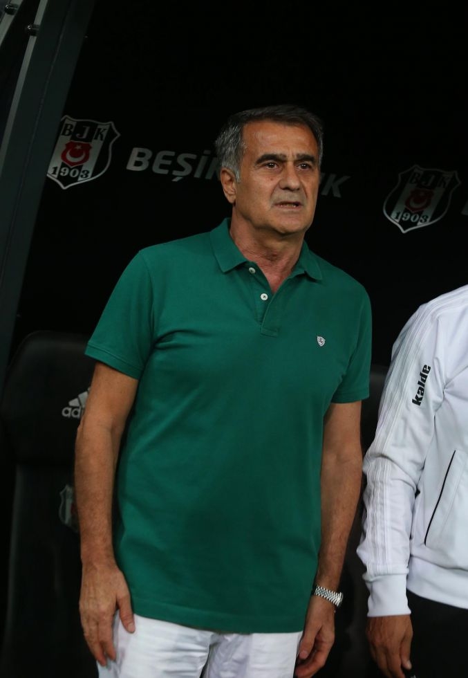 Beşiktaş - Antalyaspor karşılaşmasından kareler - Görsel 1