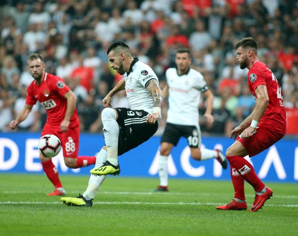 Beşiktaş - Antalyaspor karşılaşmasından kareler - Görsel 2