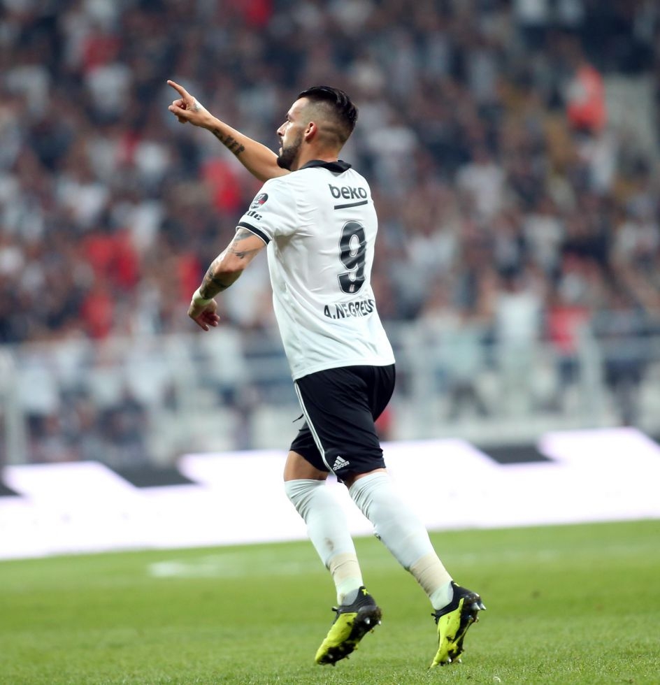 Beşiktaş - Antalyaspor karşılaşmasından kareler - Görsel 37