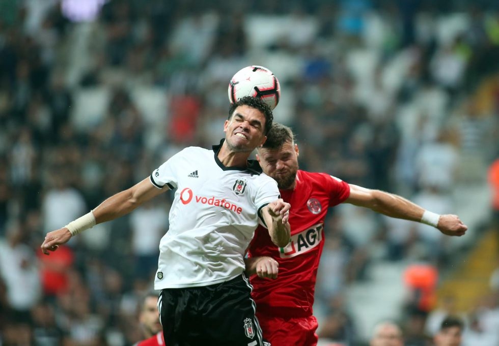 Beşiktaş - Antalyaspor karşılaşmasından kareler - Görsel 39