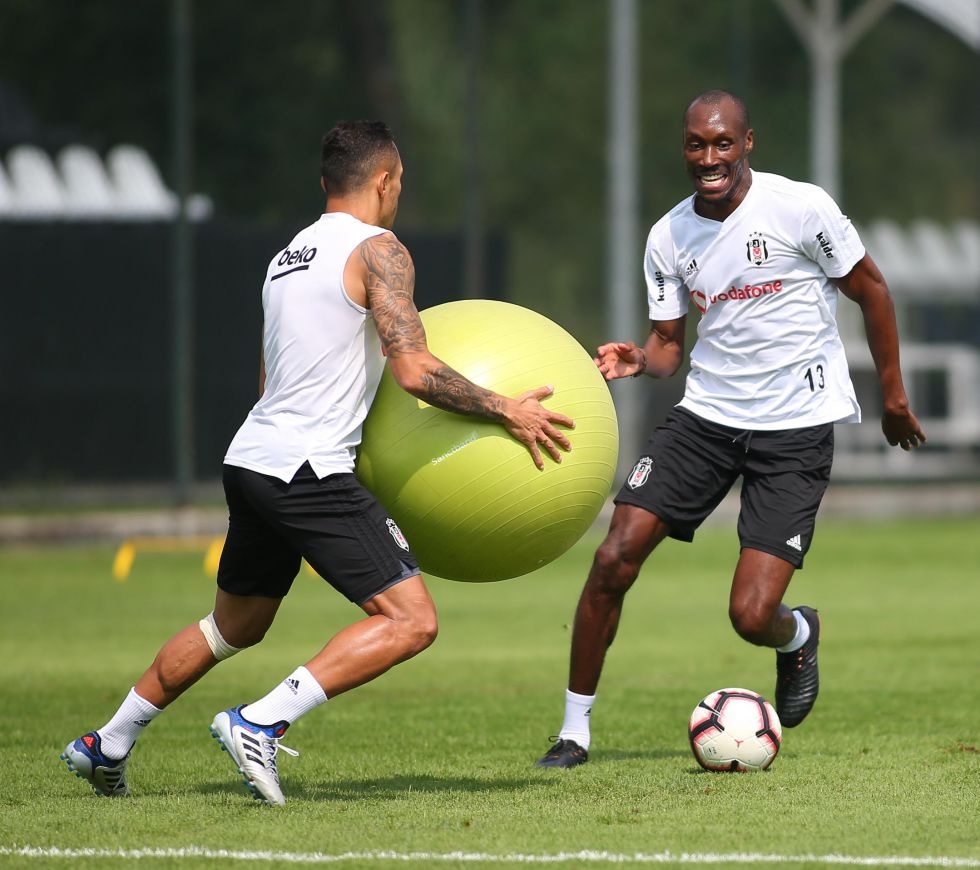 Beşiktaş antrenmanından kareler - Görsel 12