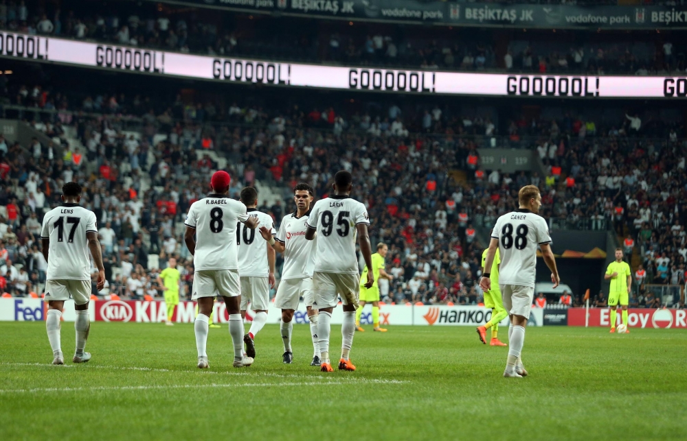 Beşiktaş - Sarpsborg maçından kareler - Görsel 33