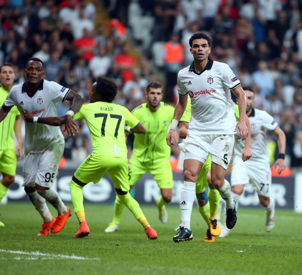 Beşiktaş - Sarpsborg maçından kareler - Görsel 85