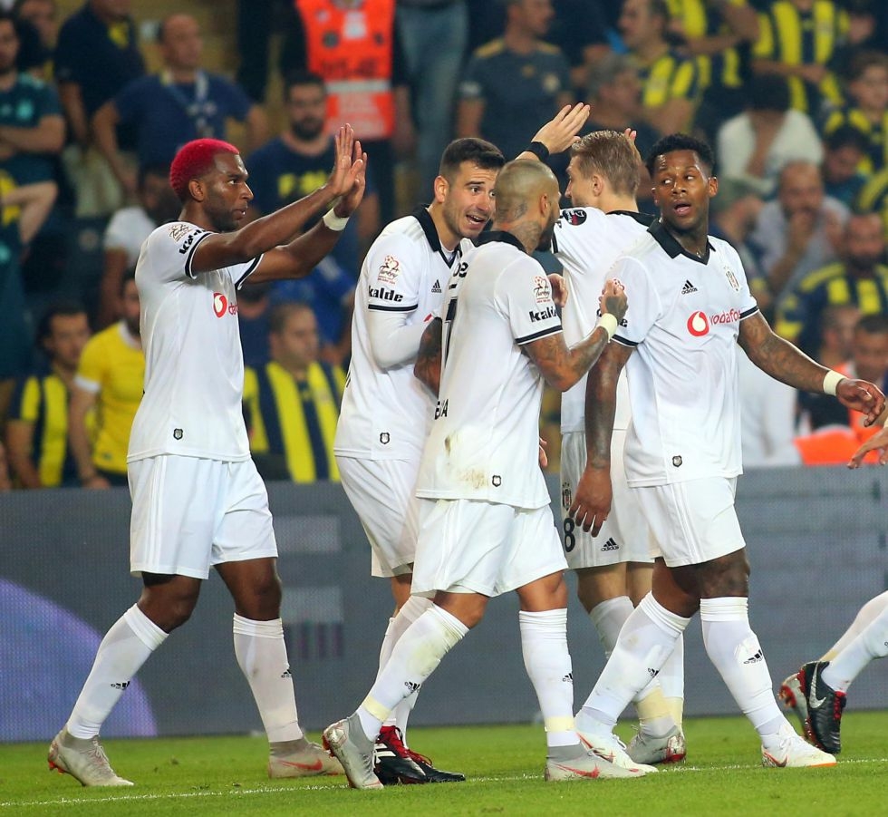Fenerbahçe Beşiktaş derbisinden kareler - Görsel 21