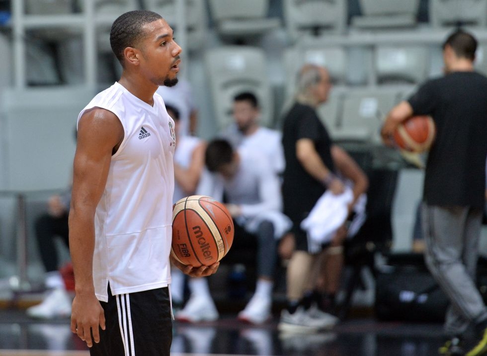 Beşiktaş Sompo Japan antrenmanından kareler - Görsel 9