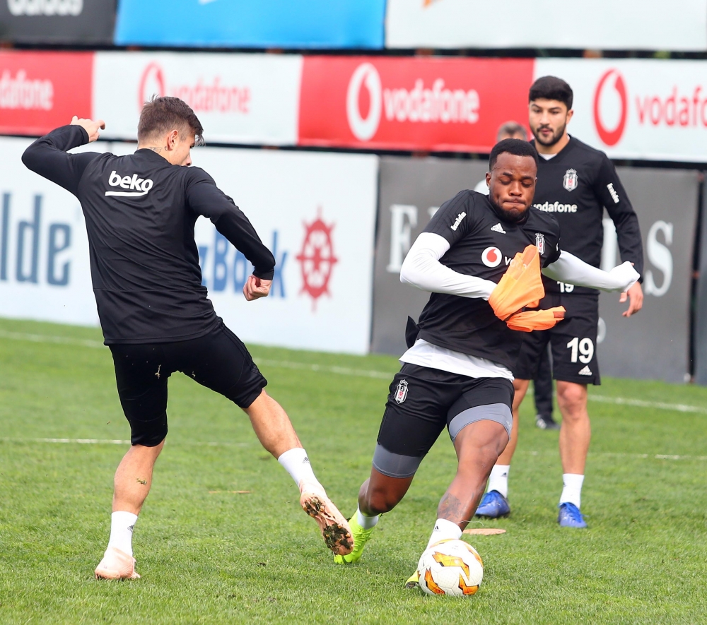 Beşiktaş'ın Genk maçı hazırlıklarından kareler - Görsel 9