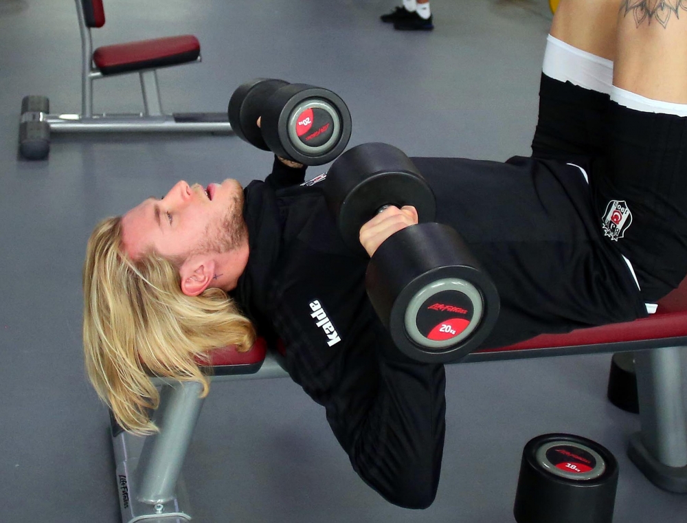 Beşiktaş salonda çalıştı - Görsel 1