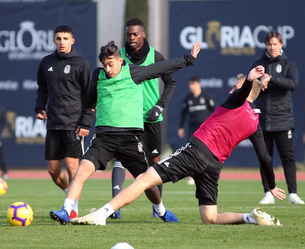 Beşiktaş'ın yeni transferi Mirin ilk antrenmana çıktı - Görsel 23