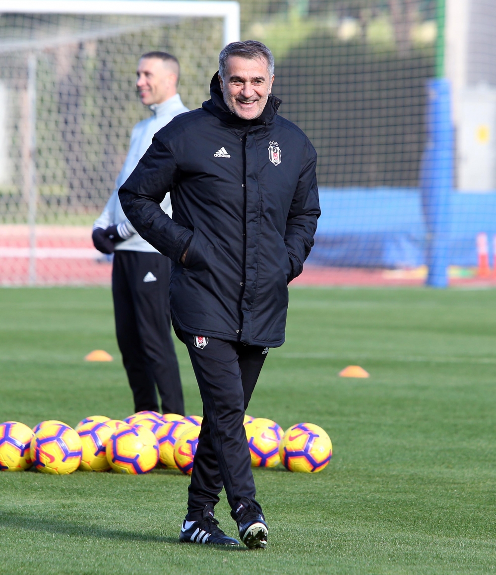 Beşiktaş'ın yeni transferi Mirin ilk antrenmana çıktı - Görsel 35