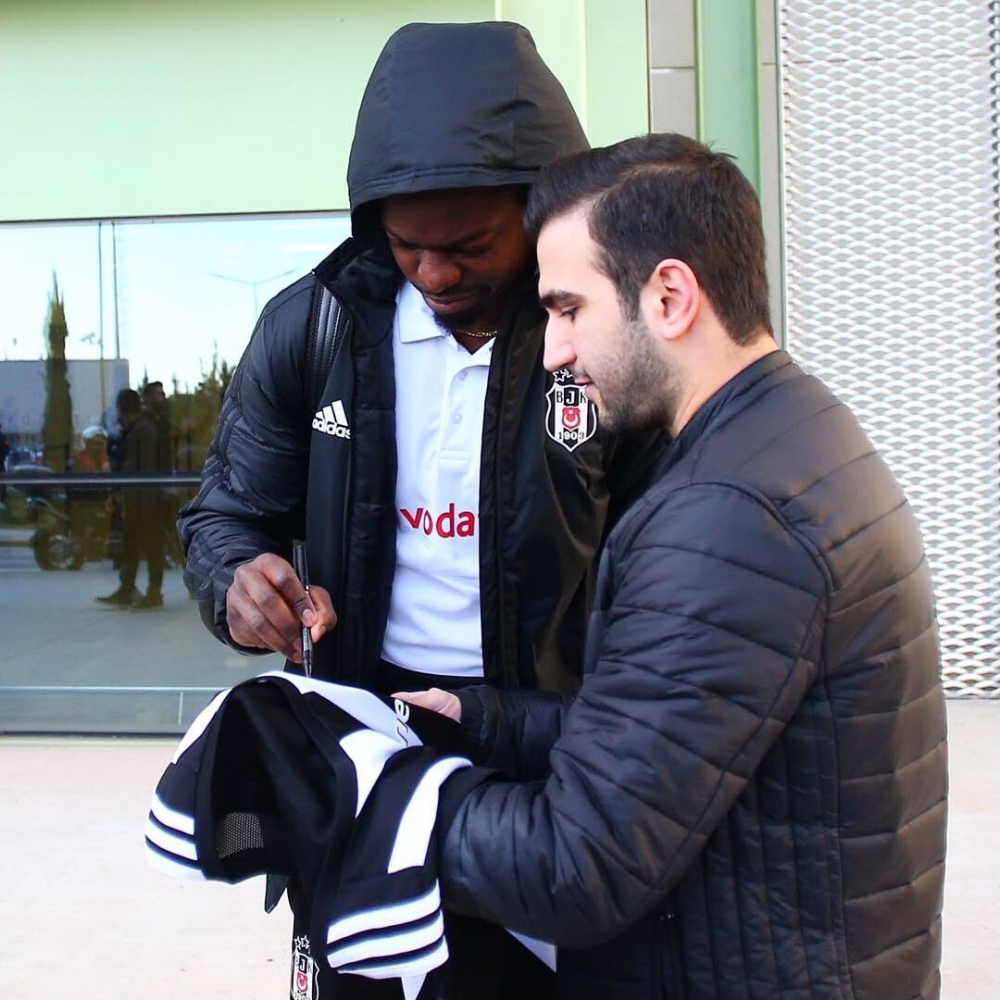 Beşiktaş, İzmir'de coşkuyla karşılandı - Görsel 4