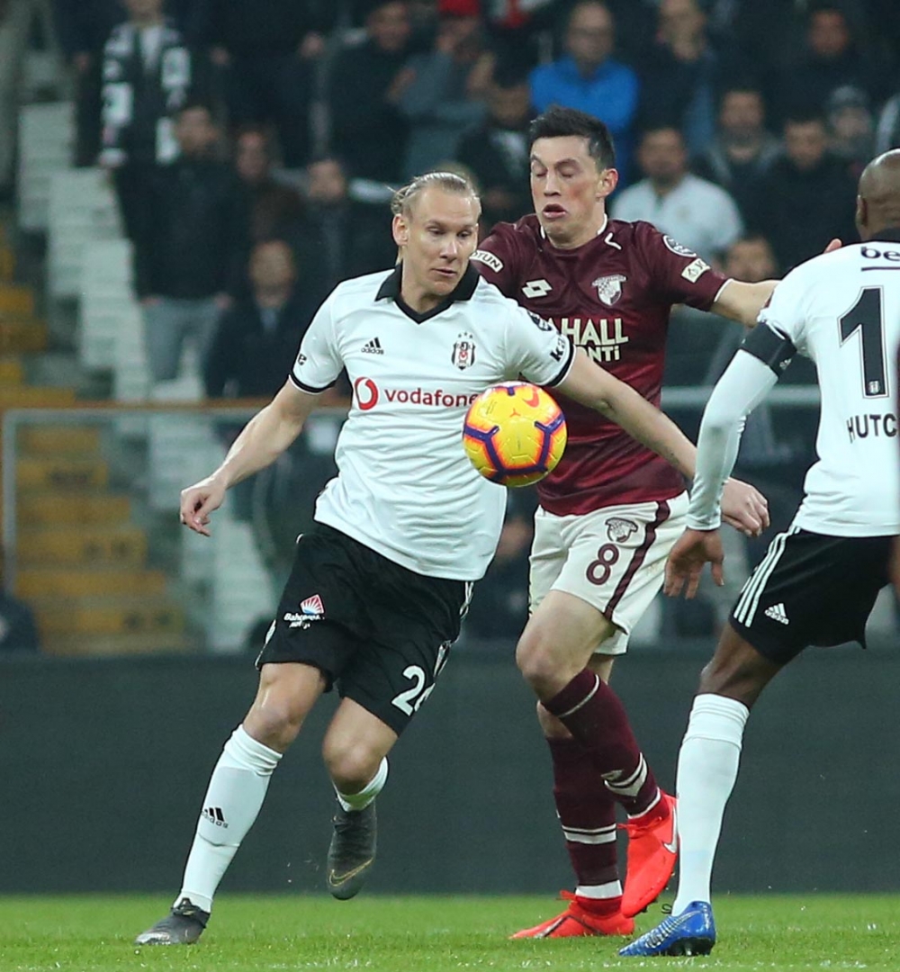 Beşiktaş - Göztepe maçının ilk yarısından kareler - Görsel 18