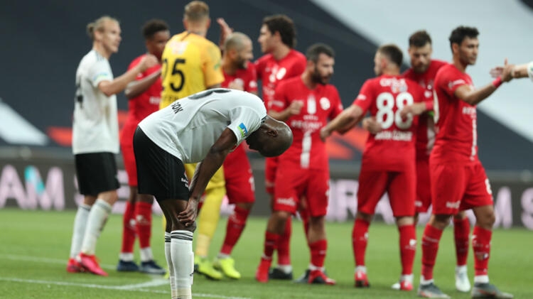 Beşiktaş-Antalyaspor maçının ardından spor yazarlarının görüşleri... "Takımın en iyisi yine 36’lık Atiba" - Görsel 12