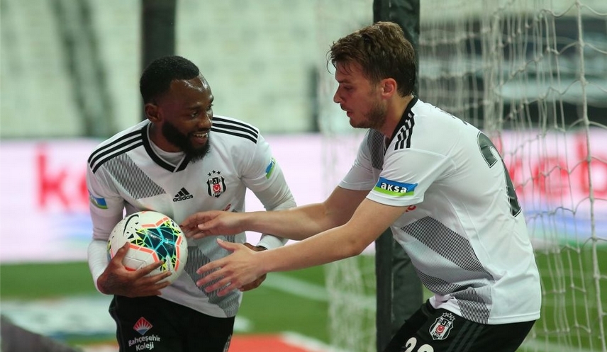 Beşiktaş-Antalyaspor maçının ardından spor yazarlarının görüşleri... "Takımın en iyisi yine 36’lık Atiba" - Görsel 18