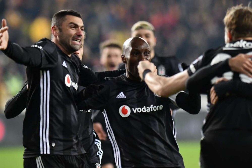 Yeni yaşını kutlayan Atiba'nın 14 unutulmaz maçı - Görsel 14