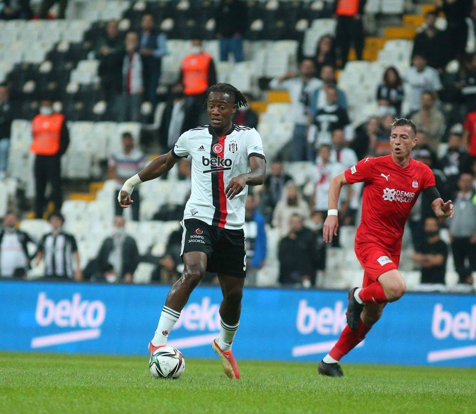 Önder Özen'den Batshuayi yorumu: "Haftalardır ben izlerken yoruldum, o daha yorulmadı" - Görsel 3