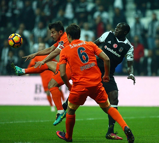Beşiktaş-Başakşehir maçından kareler - Görsel 25