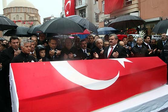 Şehidimiz Vefa Karakurdu son yolculuğuna böyle uğurlandı - Görsel 15