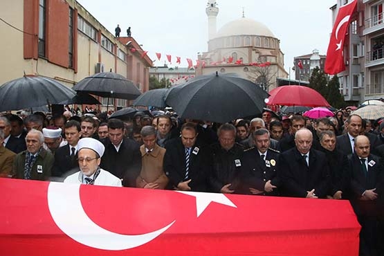 Şehidimiz Vefa Karakurdu son yolculuğuna böyle uğurlandı - Görsel 18