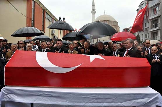 Şehidimiz Vefa Karakurdu son yolculuğuna böyle uğurlandı - Görsel 20