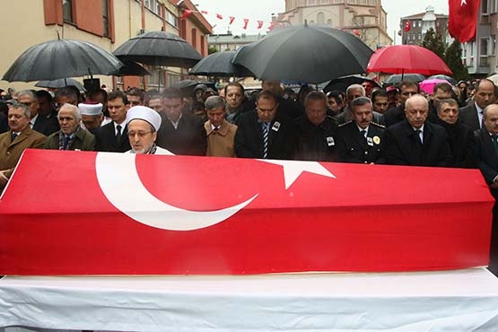 Şehidimiz Vefa Karakurdu son yolculuğuna böyle uğurlandı - Görsel 22