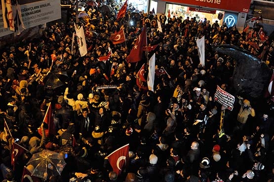 Beşiktaş'ta büyük buluşma! Taraftarlar teröre karşı bir arada! - Görsel 22