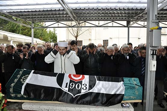 Faik Akdil son yolculuğuna uğurlandı - Görsel 3