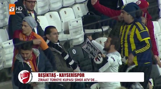 Vodafone Arena'da farklı renkler yanyana! - Görsel 10