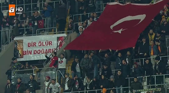 Vodafone Arena'da farklı renkler yanyana! - Görsel 7