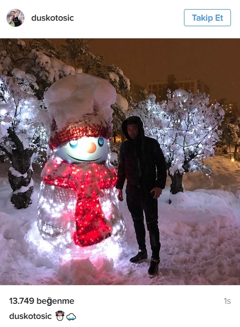 İşte Beşiktaşlı futbolcuların karlı İstanbul paylaşımları - Görsel 9