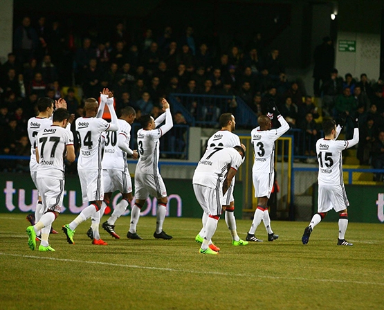 Karabükspor - Beşiktaş maçından kareler - Görsel 3