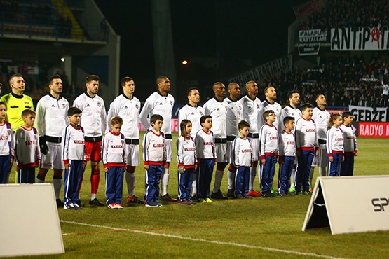Karabükspor - Beşiktaş maçından kareler - Görsel 7