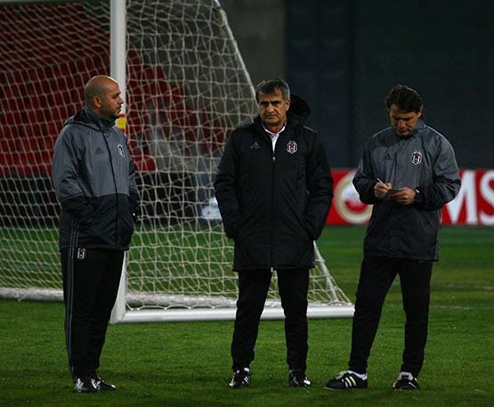 Hapoel hazırlıkları tamam! İşte İsrail'deki antrenmandan görüntüler - Görsel 1