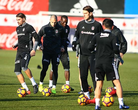 Beşiktaş, Akhisar maçı hazırlıklarına başladı - Görsel 2