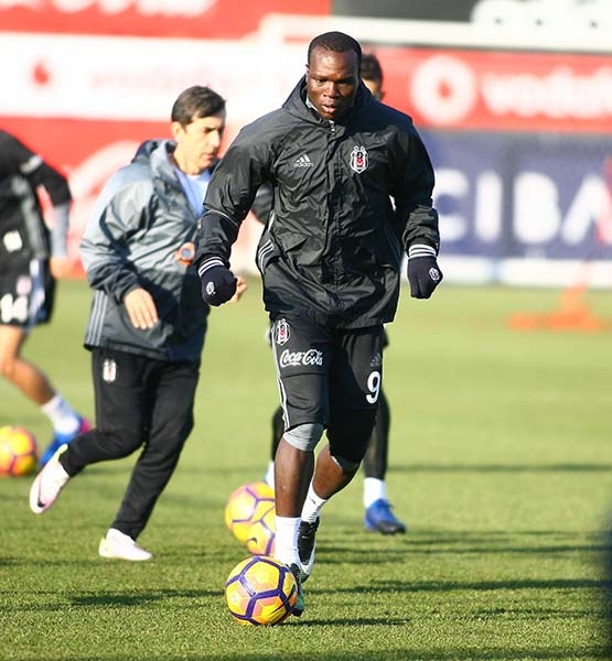 Beşiktaş, Akhisar maçı hazırlıklarına başladı - Görsel 9